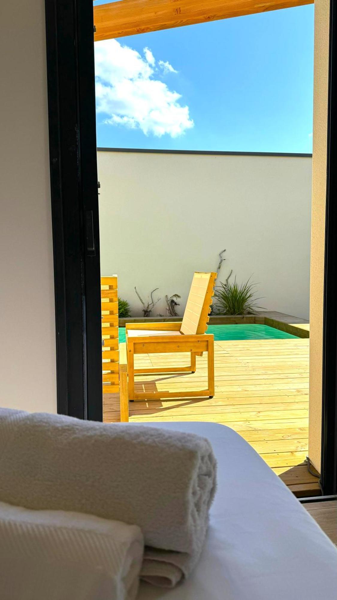 Daya Lodge. LʼIsle-sur-la-Sorgue Dış mekan fotoğraf